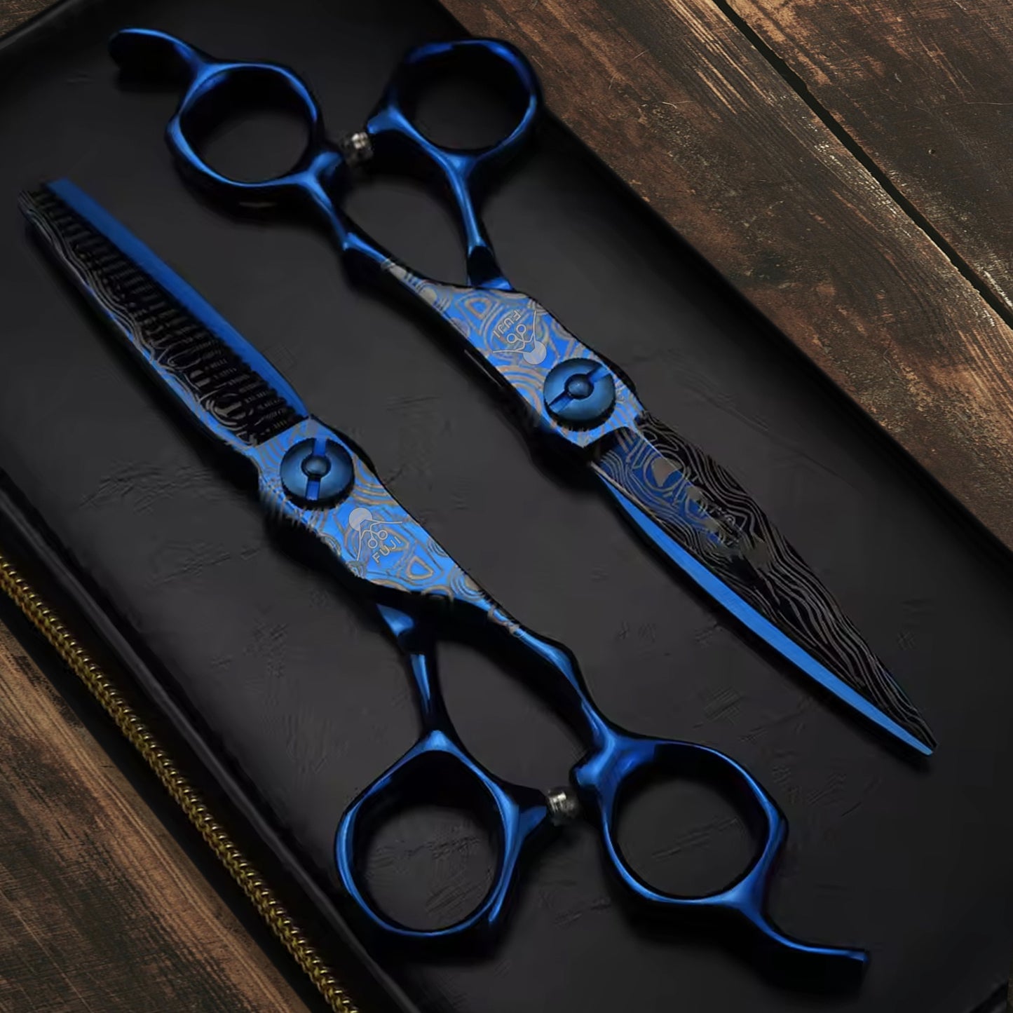 Ame Whisper - Professional 6" Right-handed Japanese Blue Damascus Steel Hairdressing Scissors