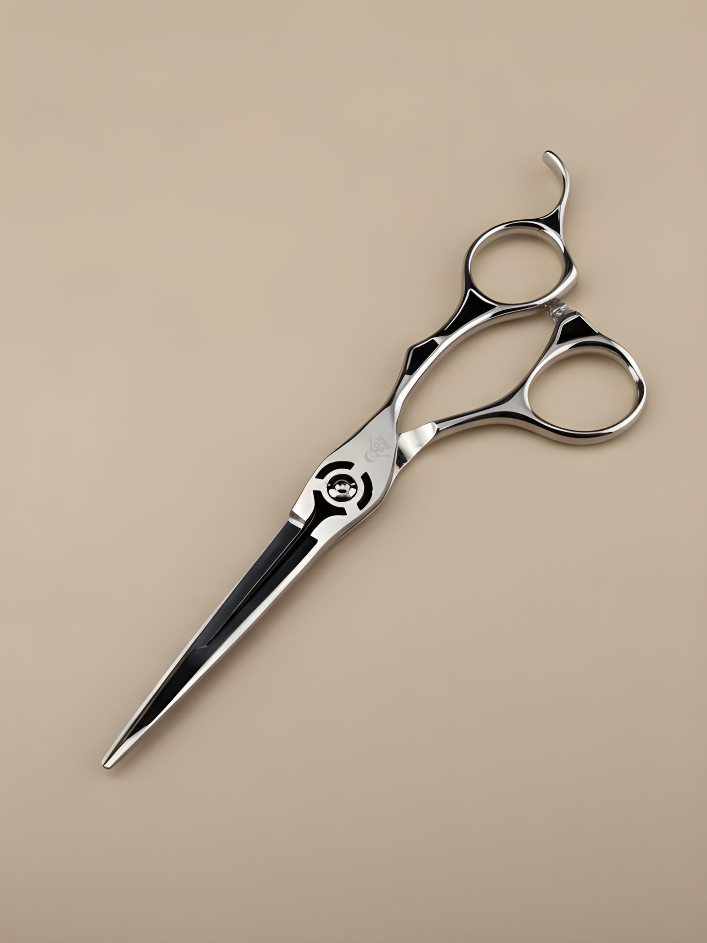 Kurai Aero Edge – Professional 6" Right-Handed Japanese Steel Hairdressing Scissors