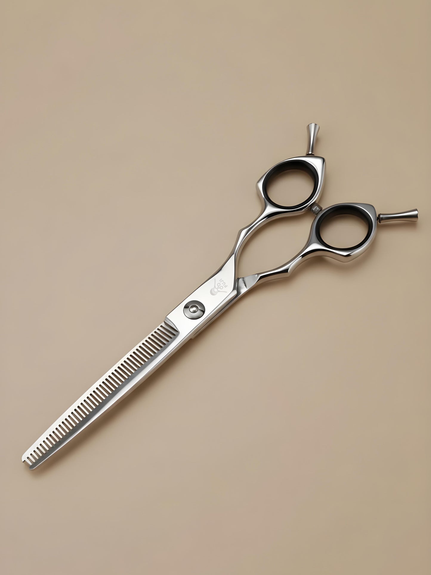 Seiryu Line – Professional 6.5" Right-Handed Japanese Steel Hairdressing Scissors