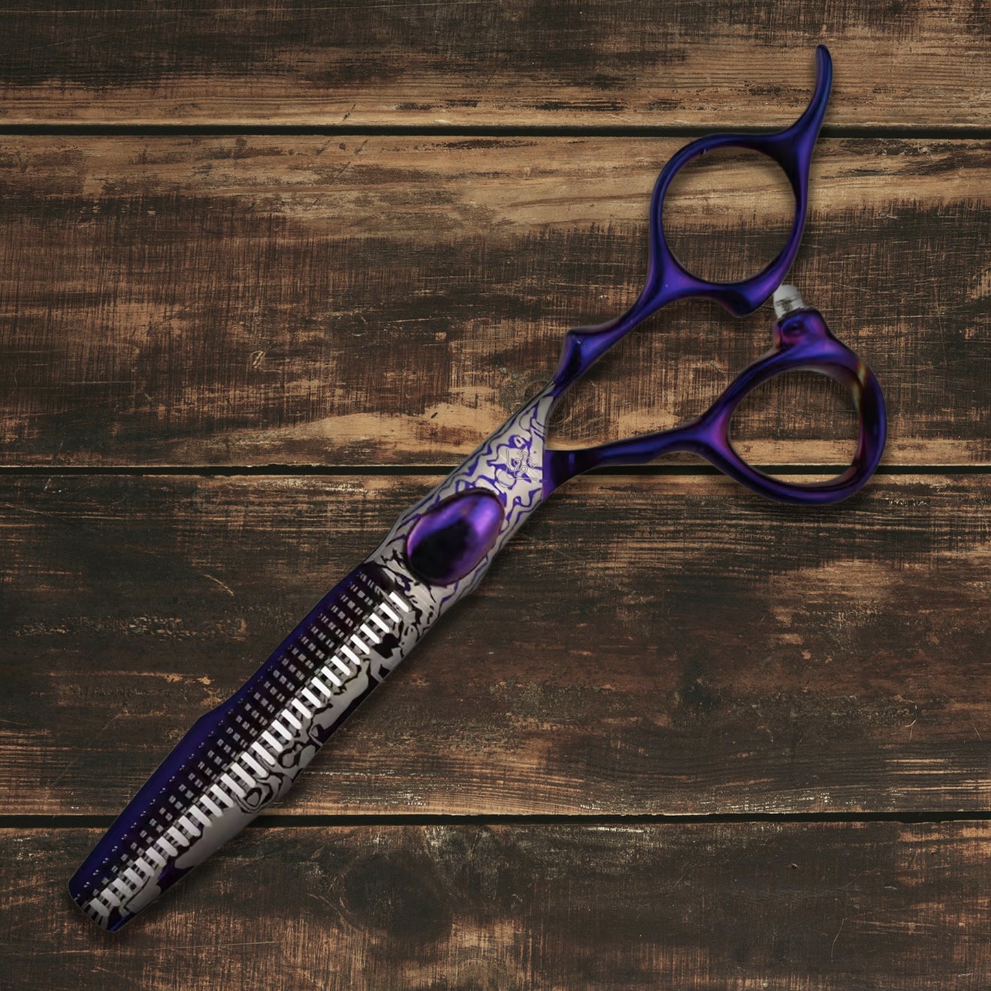 Isamu Pro - Professional 6" Right-handed Japanese Damascus Steel Hairdressing Scissors