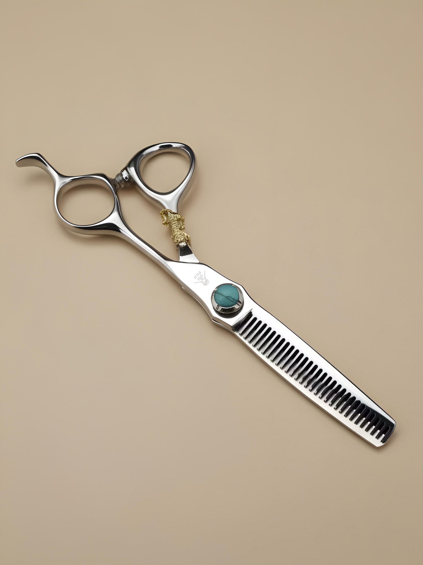 Ryujin Jewel Edition – Professional 6" Right-Handed Japanese Steel Hairdressing Scissors