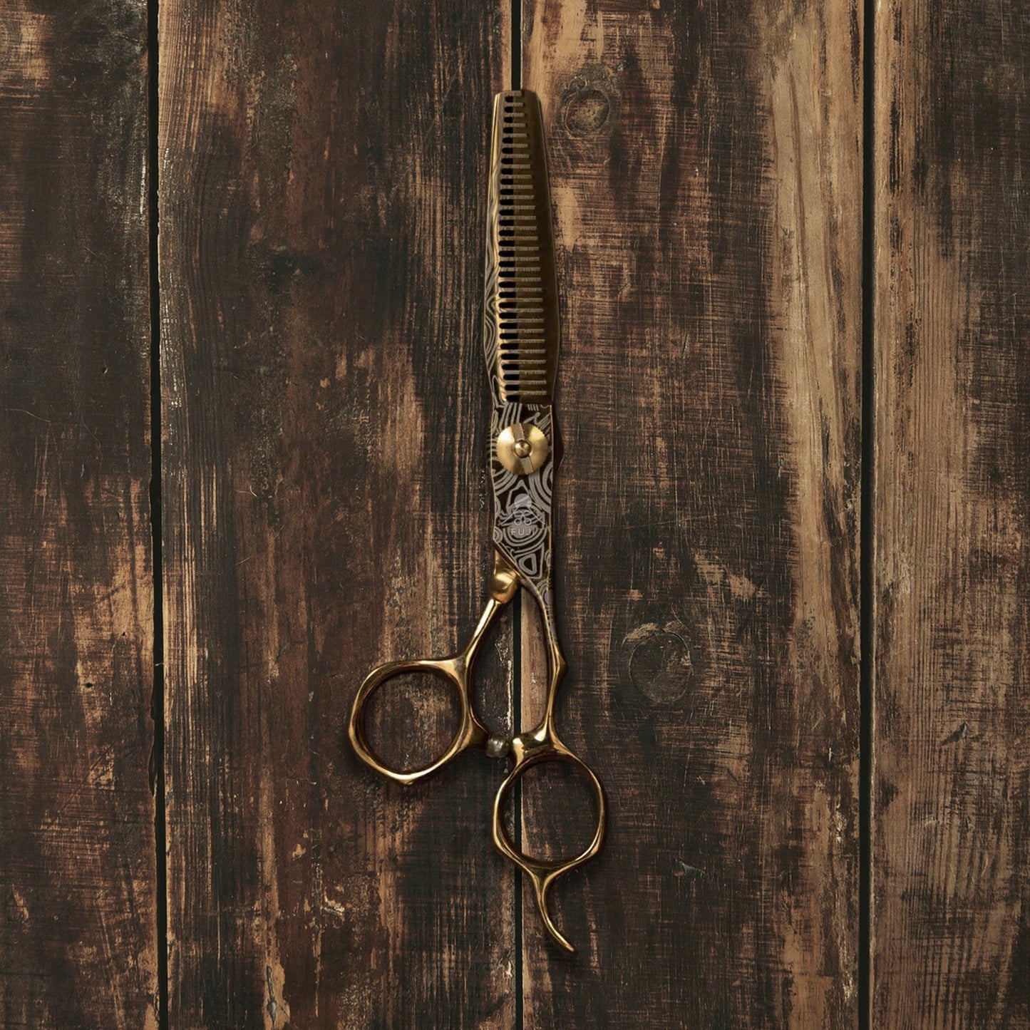 Yume Sharp - Professional 6" Right-handed Japanese Damascus Steel Hairdressing Scissors